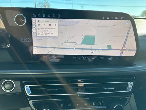 Used 2026 Chevrolet Traverse LT w/ Driver Confidence Package image 26