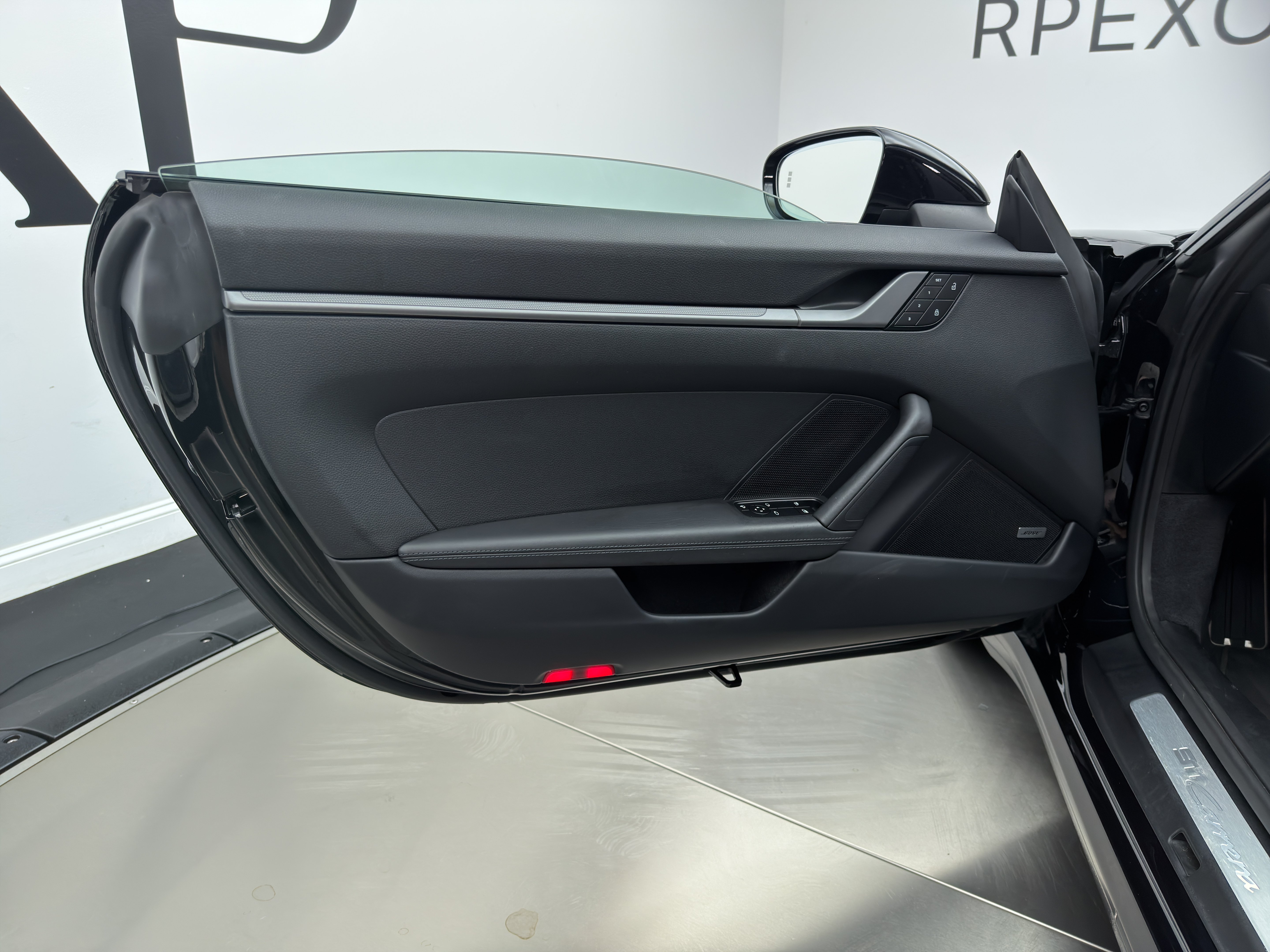 Used 2022 Porsche 911 Carrera image 14