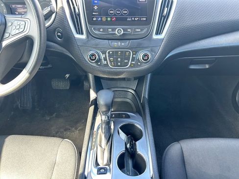 Used 2024 Chevrolet Malibu LT image 15