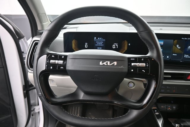 Used 2026 Kia Sorento S FWD image 23