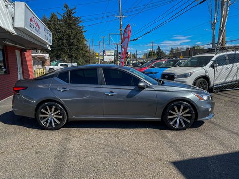 Used 2020 Nissan Altima 2.5 S image 8