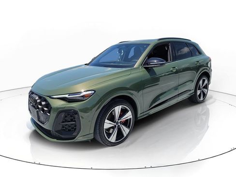 New 2026 Audi SQ5 Premium Plus AWD/4WD image 2