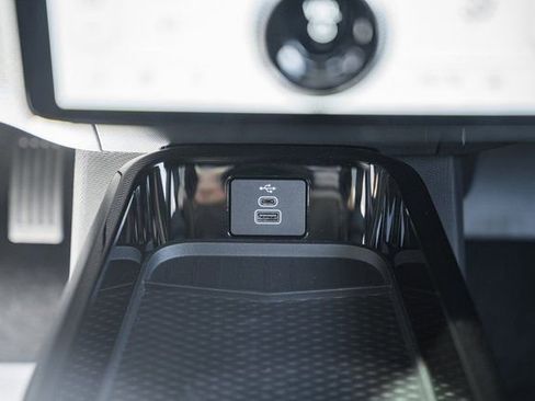 New 2025 Ford Mustang Mach-E GT w/ Bronze Appearance Package image 28