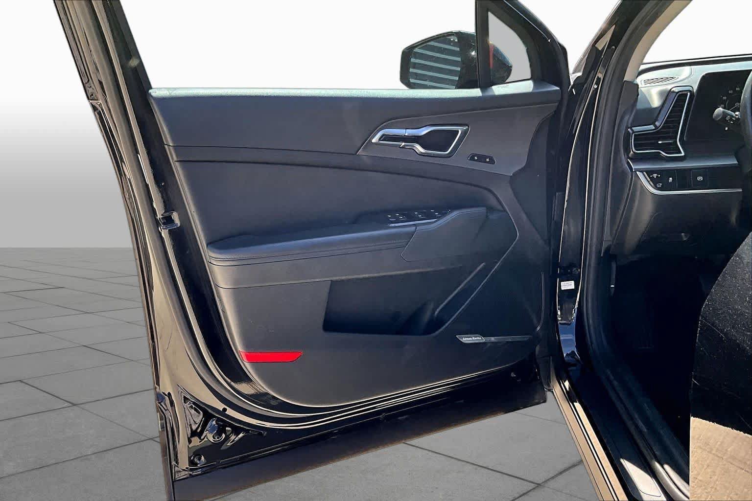Certified 2023 Kia Sportage SX FWD image 19