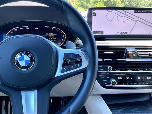 Certified 2023 BMW 540i w/ M Sport Package RWD image 24