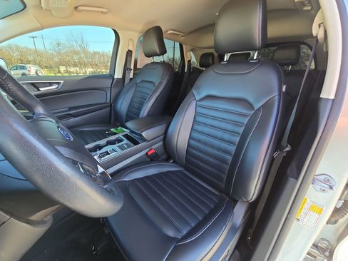 Used 2024 Ford Edge SEL w/ Convenience Package image 11