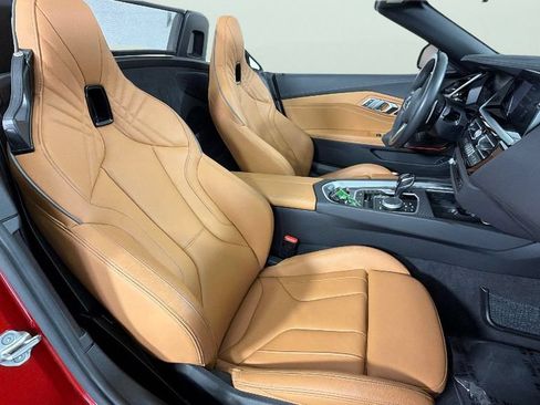 Used 2021 BMW Z4 M40i w/ Executive Package RWD image 28