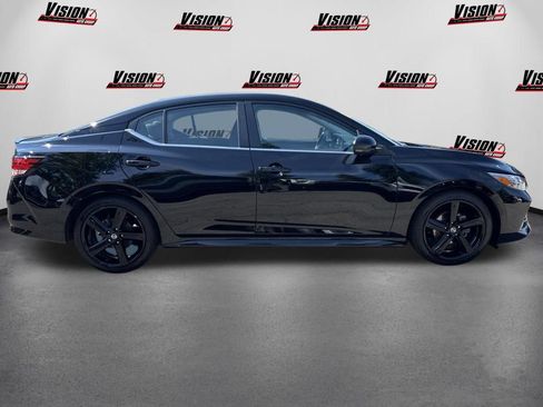 Certified 2023 Nissan Sentra SR w/ Midnight Edition Package FWD image 4