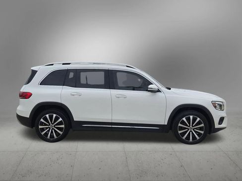 Used 2022 Mercedes-Benz GLB 250 image 7