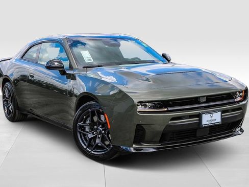 New 2026 Dodge Charger Scat Pack w/ Blacktop Package AWD/4WD image 2