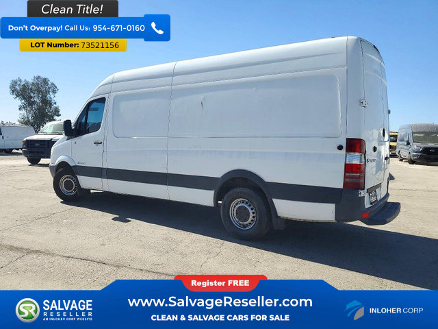 Used 2008 Dodge Sprinter 2500 RWD image 3