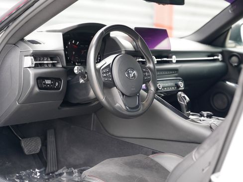 Used 2021 Toyota Supra w/ Safety & Technology Package image 6