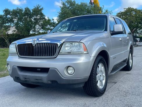 Used 2003 Lincoln Aviator AWD image 5