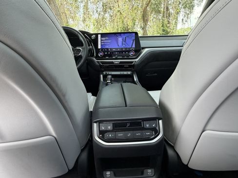 Certified 2025 Lexus TX 350 AWD w/ Technology Package image 37