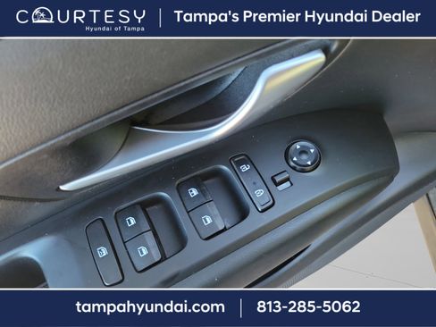 Certified 2023 Hyundai Tucson SE image 27