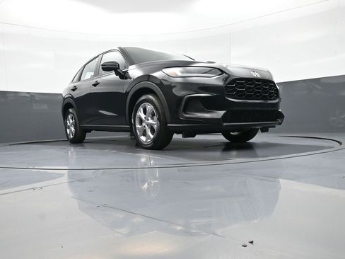 Used 2023 Honda HR-V LX image 26