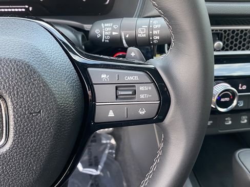 Used 2025 Honda Civic Sport image 26