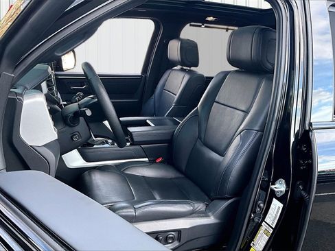 Used 2023 Toyota Sequoia Platinum image 21