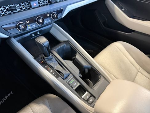 Used 2024 Honda Accord LX image 13