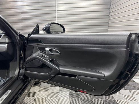 Used 2015 Porsche Boxster image 28