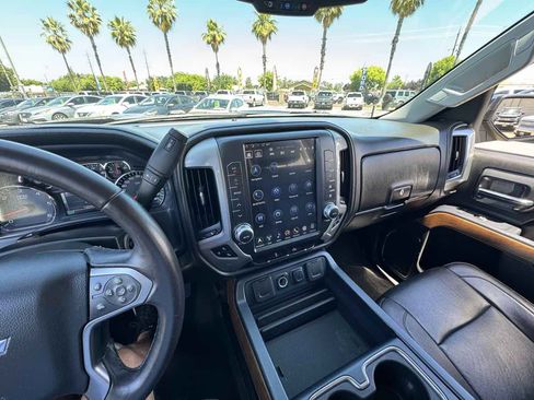 Used 2016 Chevrolet Silverado 1500 LTZ RWD image 27