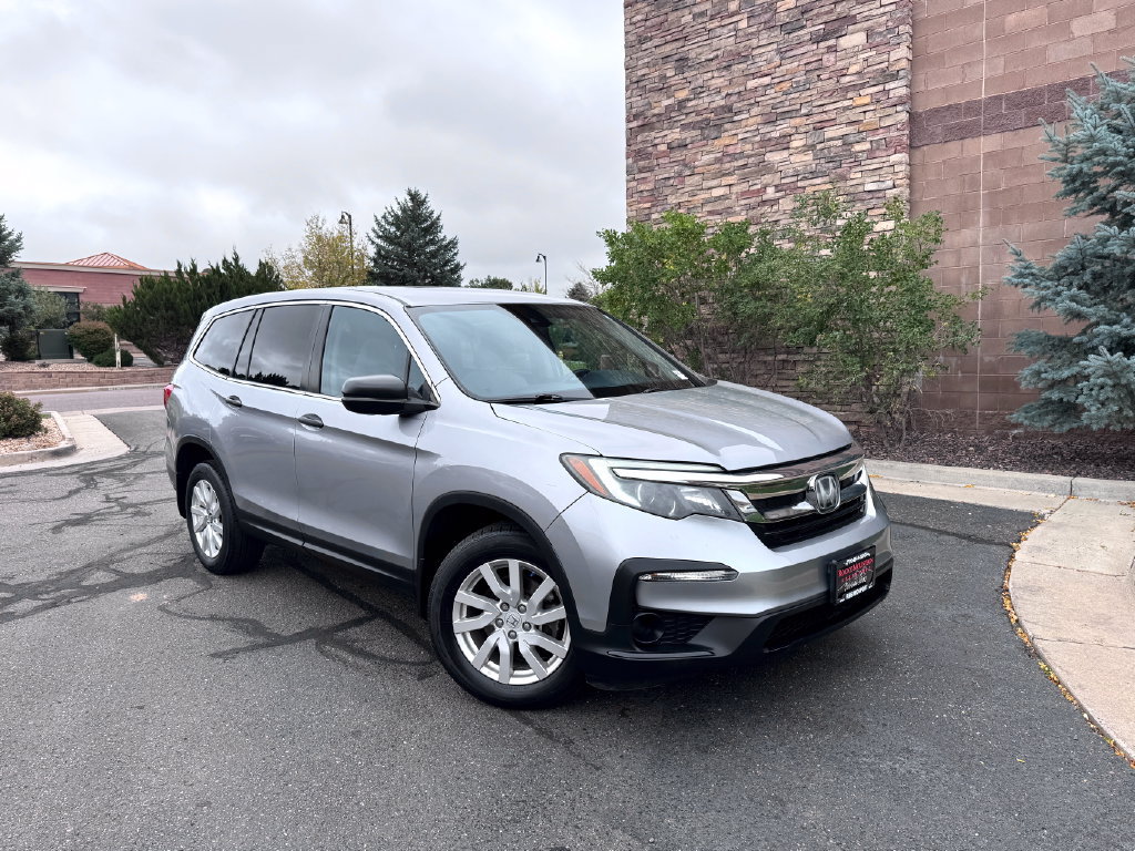 Used 2019 Honda Pilot LX image 2