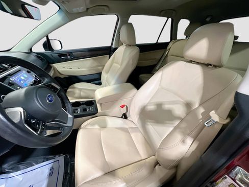 Used 2019 Subaru Outback 2.5i Limited image 16