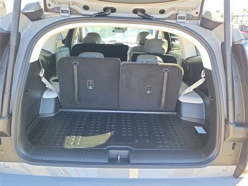 New 2026 Hyundai Ioniq 9 SEL image 22