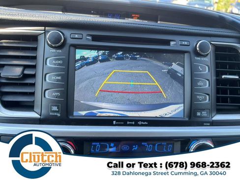 Used 2016 Toyota Highlander Limited w/ Driver Technology Package image 36
