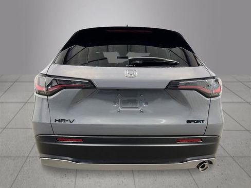 New 2026 Honda HR-V Sport image 4