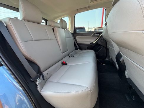 Used 2015 Subaru Forester 2.5i Touring w/ Eyesight & Navigation System AWD/4WD image 7