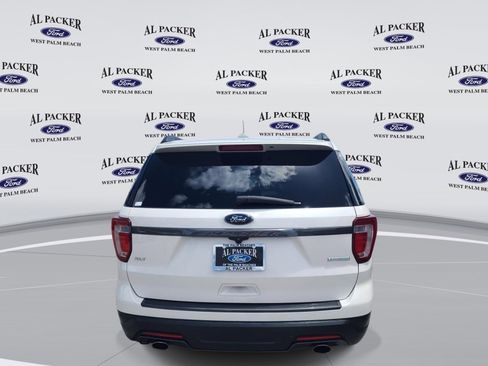 Certified 2018 Ford Explorer XLT w/ Equipment Group 202A image 4