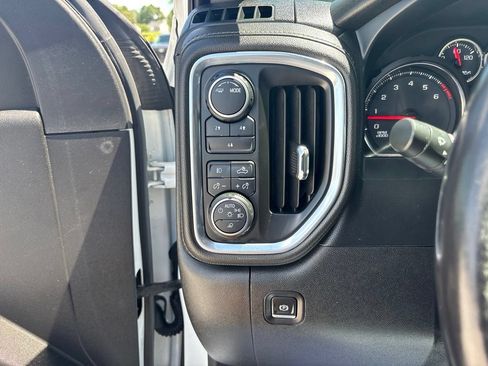 Used 2022 Chevrolet Silverado 2500 LT w/ Convenience Package AWD/4WD image 26