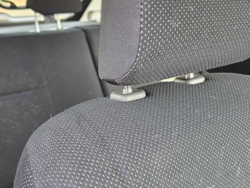 Used 2015 Subaru Impreza 2.0i Premium image 20