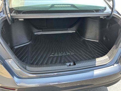 Used 2023 Honda Accord EX image 6