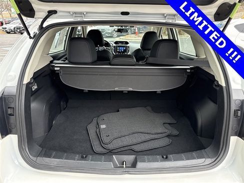 Used 2019 Subaru Impreza 2.0i Limited image 12