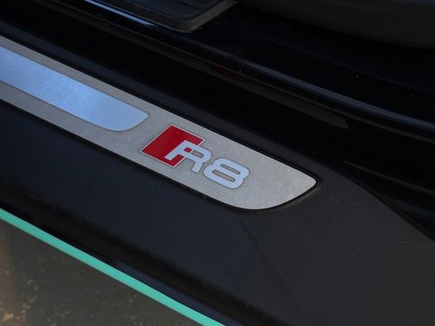 Used 2015 Audi R8 V8 AWD/4WD image 73