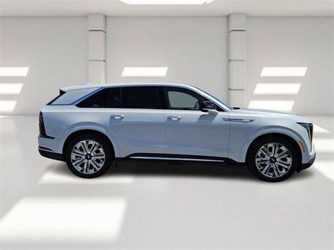 New 2026 Cadillac Escalade IQ Luxury 2 w/ LPO, Radiant Package image 6