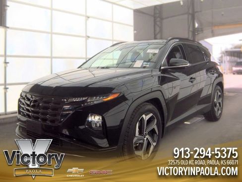 Used 2023 Hyundai Tucson Limited w/ Cargo Package FWD image 1
