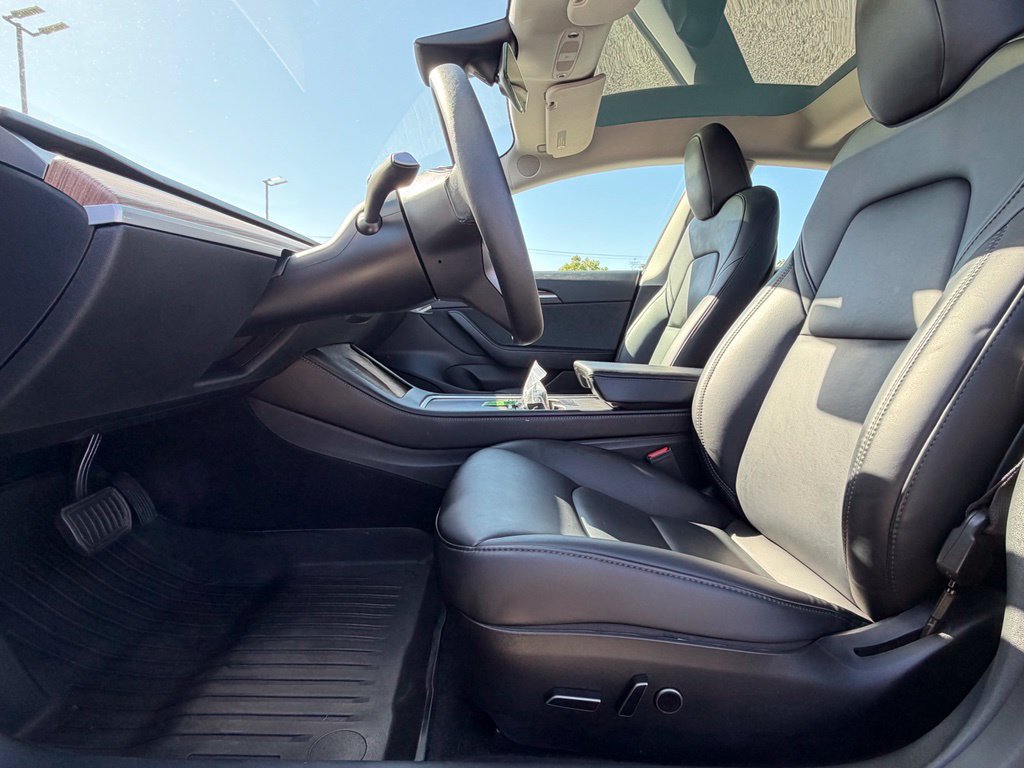 Used 2023 Tesla Model 3 Standard Range RWD image 62