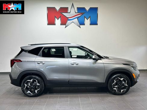 New 2026 Kia Seltos EX AWD/4WD image 1