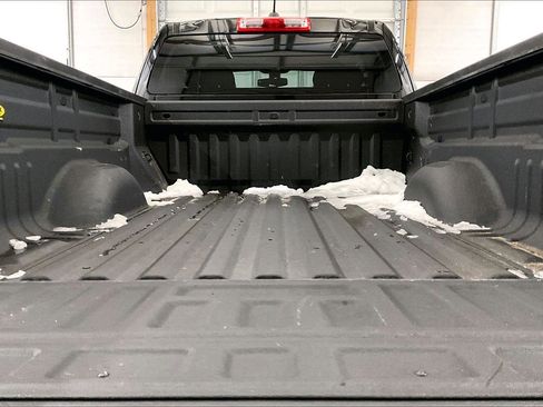 Used 2019 Chevrolet Colorado LT image 32