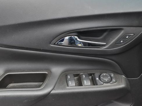 Used 2023 Chevrolet Equinox LT AWD/4WD image 12
