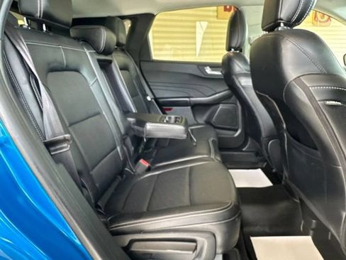 Used 2021 Ford Escape SEL w/ Technology Package AWD/4WD image 26