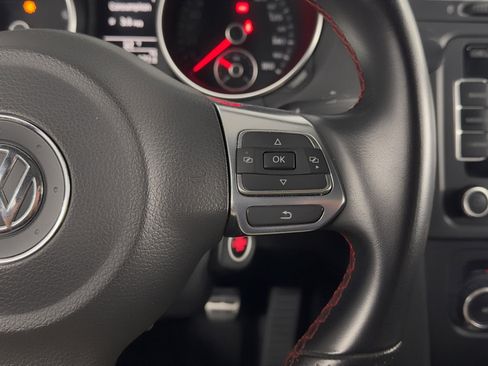 Used 2011 Volkswagen GTI 4-Door FWD image 22