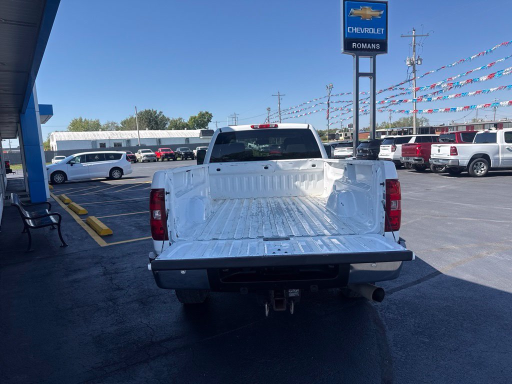 Used 2013 Chevrolet Silverado 2500 LTZ w/ LTZ Plus Package AWD/4WD image 6