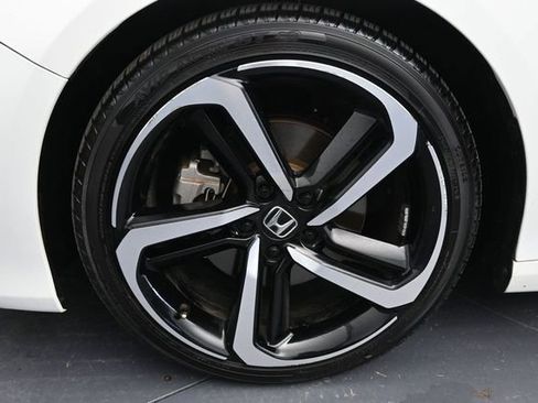 Used 2018 Honda Accord Sport image 24