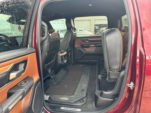 Used 2022 RAM 1500 Limited AWD/4WD image 12