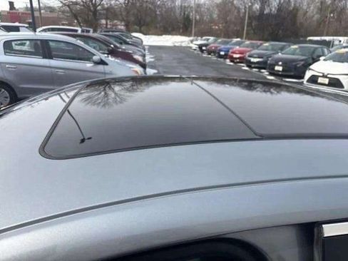 Used 2023 Chevrolet Malibu LT image 11