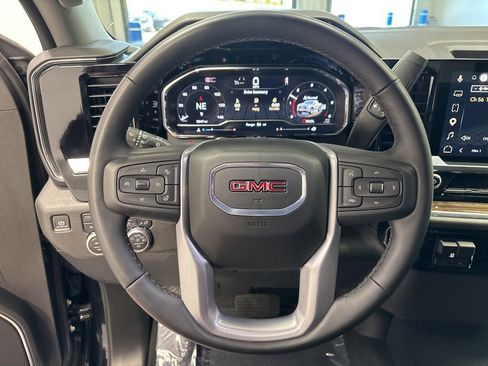 Used 2025 GMC Sierra 1500 Elevation AWD/4WD image 12